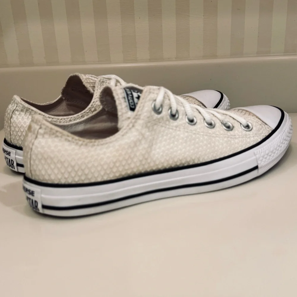 Converse Cream Waffle Print Textile Sneakers - Picture 10 of 16